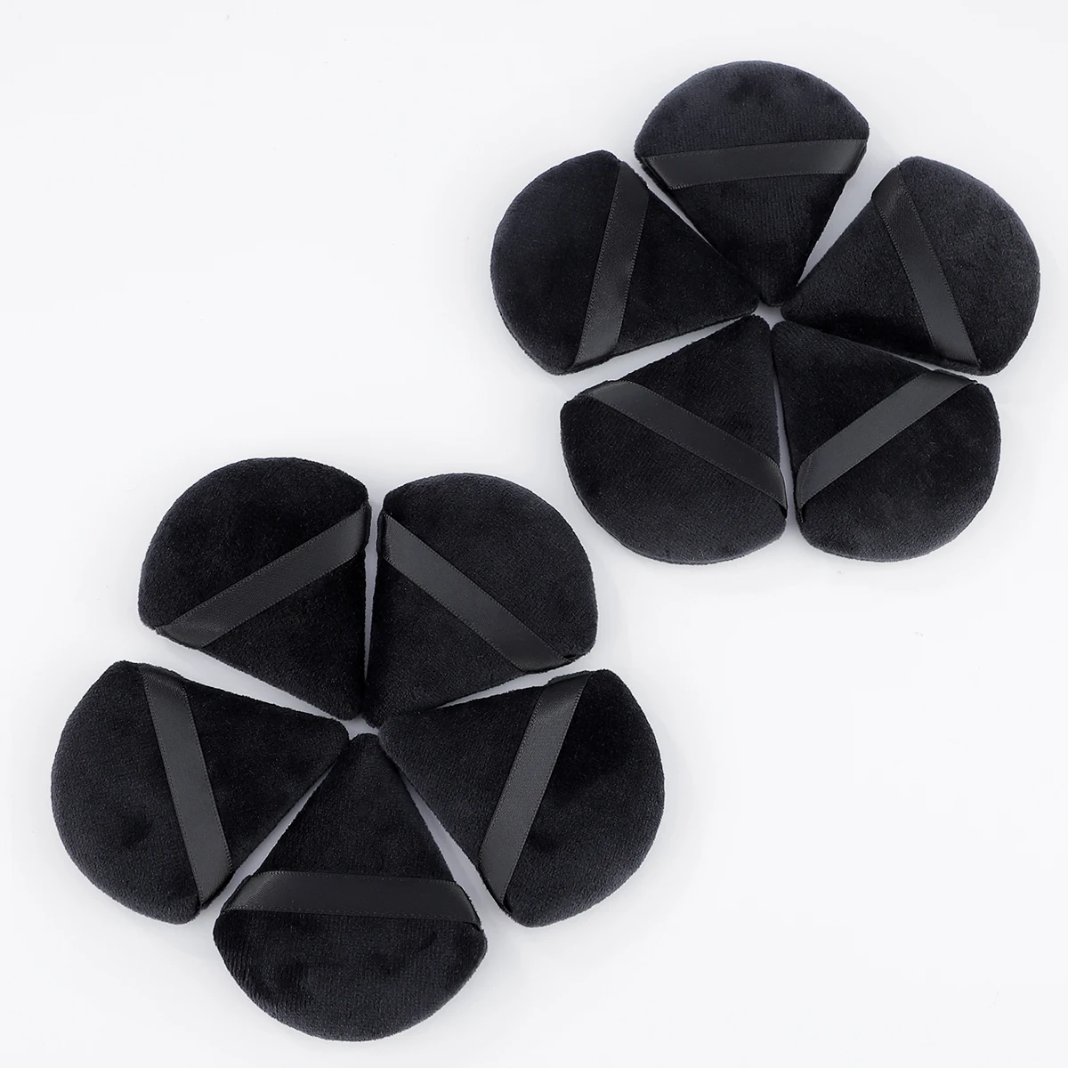 三角形ベルベットパウダーパフセット - 5/10/20/30 - Beauty Makeup Blender のレビューと価格