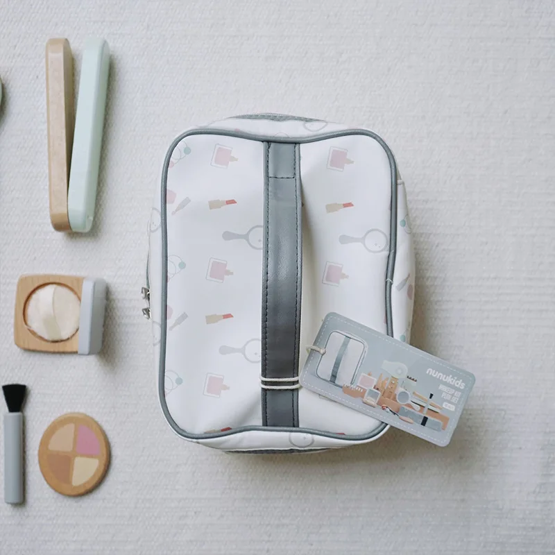 新しい子供用木製シミュレーションメイクアップおもちゃセット、 - Beauty Makeup For Kids のレビューと価格