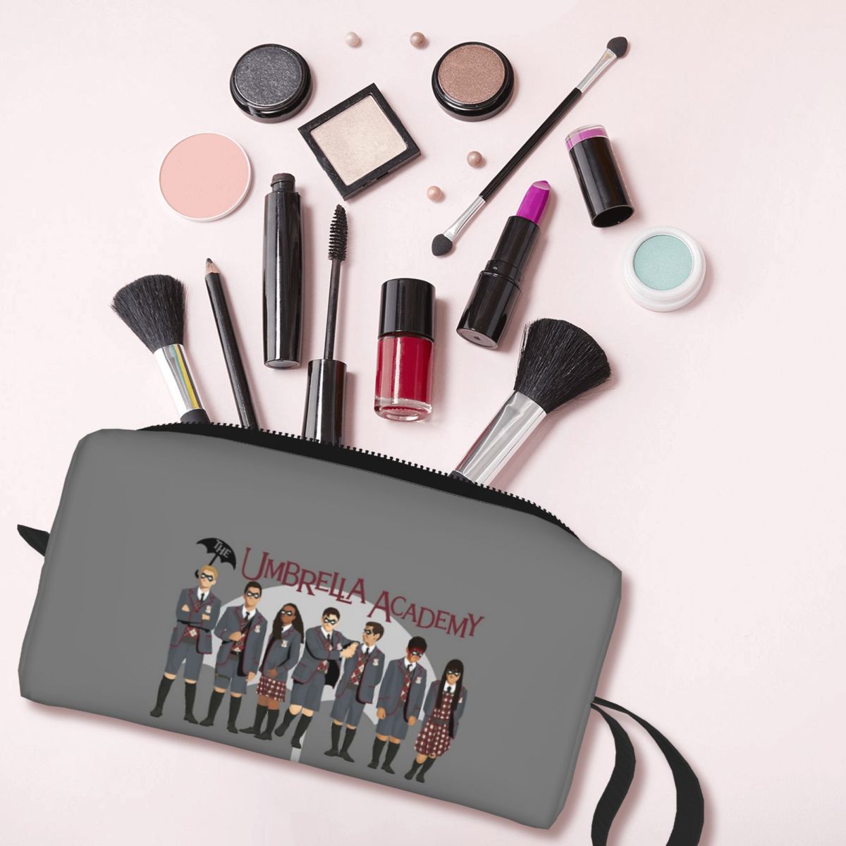 アンブレラアカデミーグループ メイクアップバッグ 化粧品オー - Beauty Makeup Academy のレビューと価格